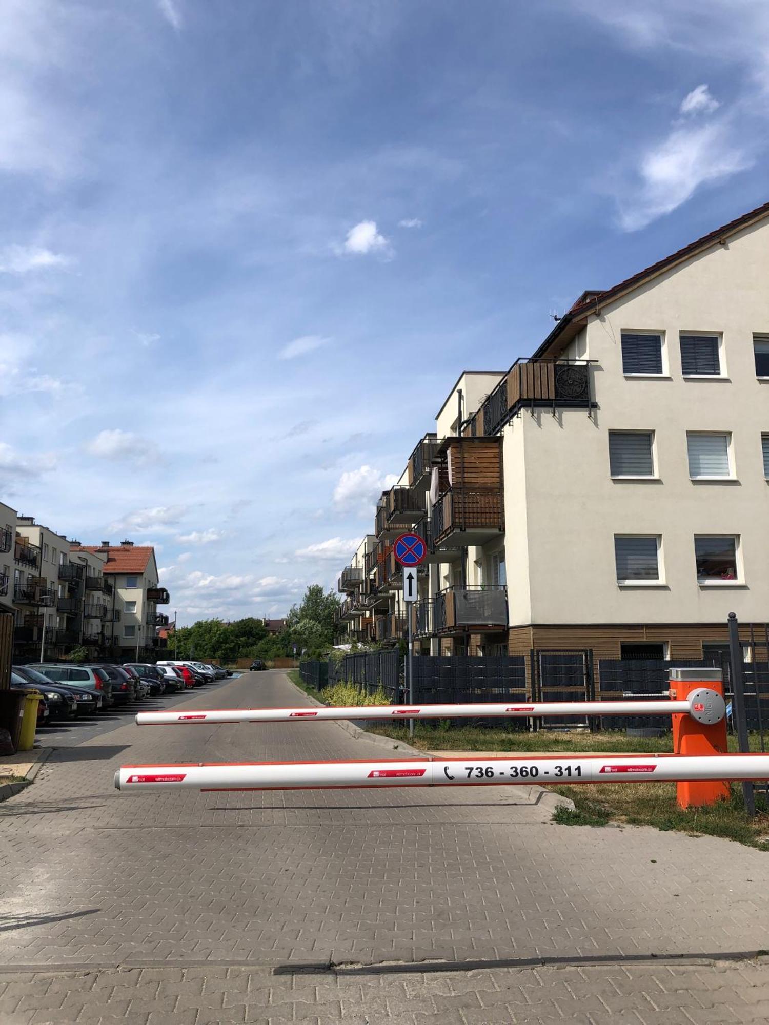 Urocze Mieszkanie Z Ogrodkiem I Bezplatny Parking Breslau Exterior foto